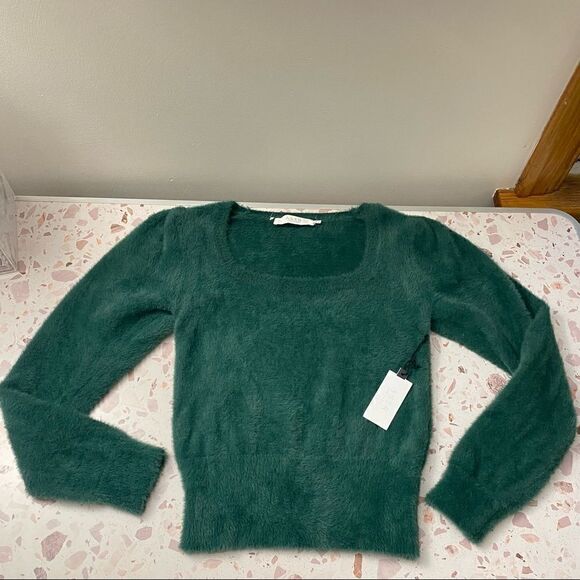 ASTR the Label Fuzzy Sweater new - Picture 16 of 16